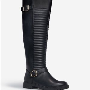 💰💰💰Sale item of the week “Ripple Effect” Boots